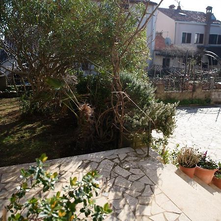 Villa Claudia Beach Apartment Premantura Ngoại thất bức ảnh